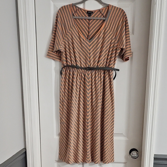 Torrid Pumpkin And Grey V-Neck Midi Dress with Dolman Sleeves - Picture 1 of 8